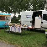Avec Terrasse Pour 4 Personnes A - Api-1-52-954 * Oloron-Sainte-Marie