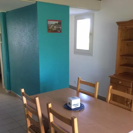 Kemp Avec Terrasse Pour 4 Personnes A - Api-1-52-954 Oloron-Sainte-Marie