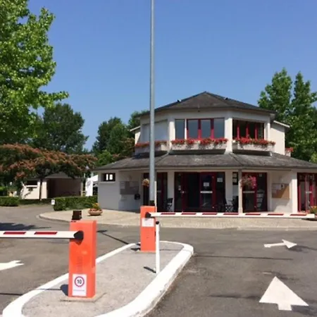 Kemp Avec Terrasse Pour 4 Personnes A - Api-1-52-954 *